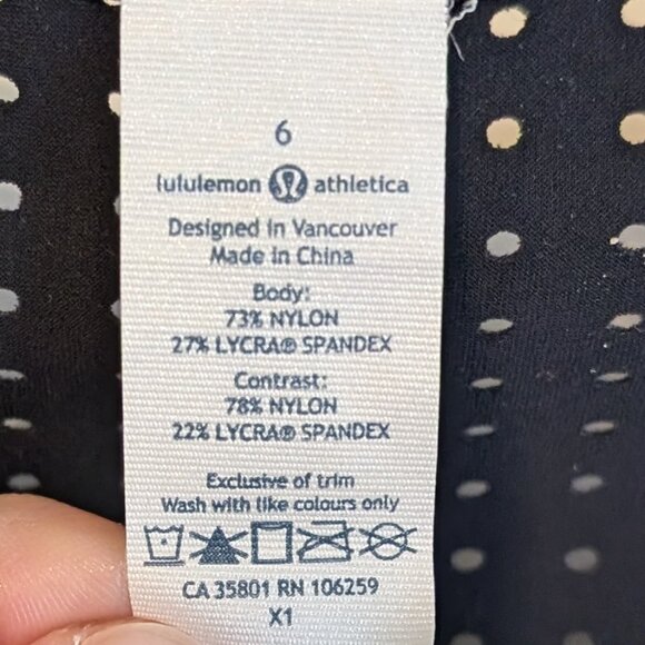 Lululemon Paddle Crop Top, Reversible, Black White, Size 6 - Picture 14 of 16